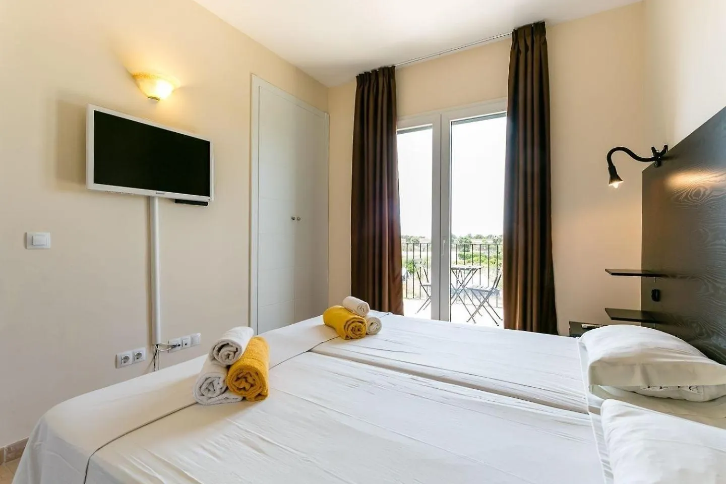 Holiday home Mediterrane Doppelhaushaelfte Sa Rapita